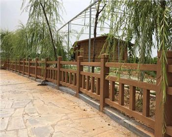 講述成都仿木欄桿的四個(gè)防裂措施