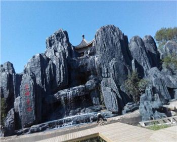 成都人工塑石假山結(jié)構(gòu)布局有哪些方面的講究？